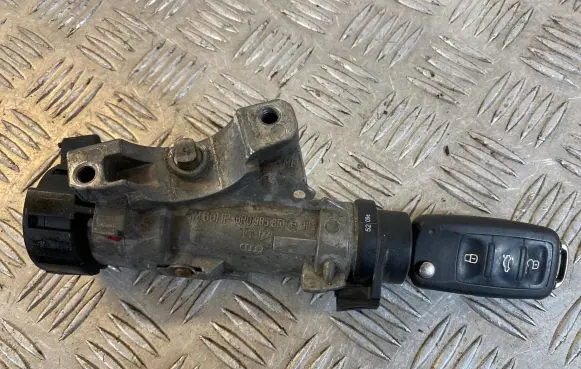 Volkswagen Polo V 6R Ignition lock 6R0905851B