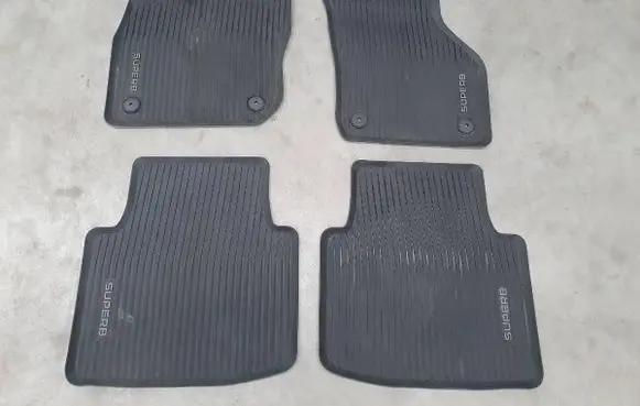 Skoda Superb B9 Front floor mat 3P1862435