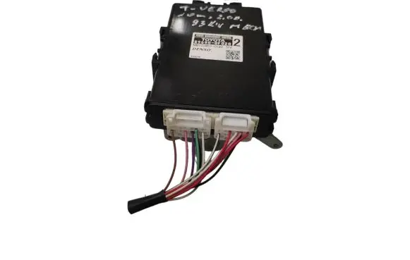 Toyota Verso Engine control unit/module ECU 896900F020 MB1028500160