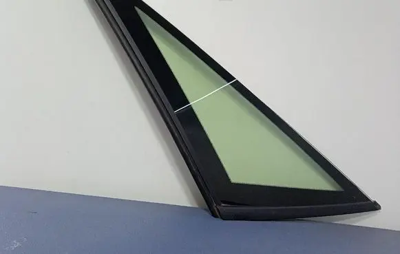 Honda Jazz Front door vent window glass four-door