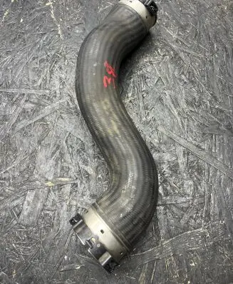 Mercedes-Benz C W204 Intercooler hose/pipe A2046282182 2182ZGS004 3127DB33