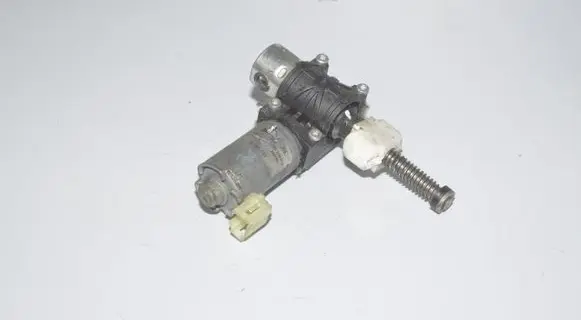 BMW 5 F10 F11 Seat adjustment motor 9168762 52109168762 9168760