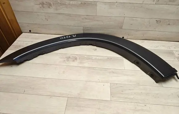 Mitsubishi Outlander Fender trim (molding) MN175069