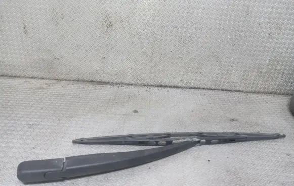 Opel Corsa C Rear wiper blade 09114677