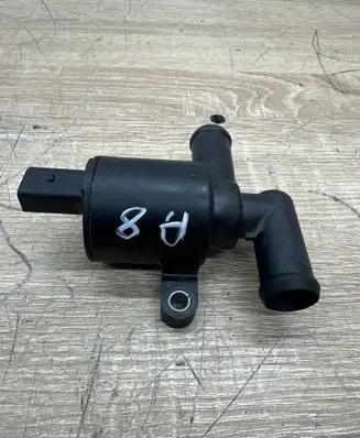 Audi A8 S8 D4 4H Electric auxiliary coolant/water pump 4H0121671D