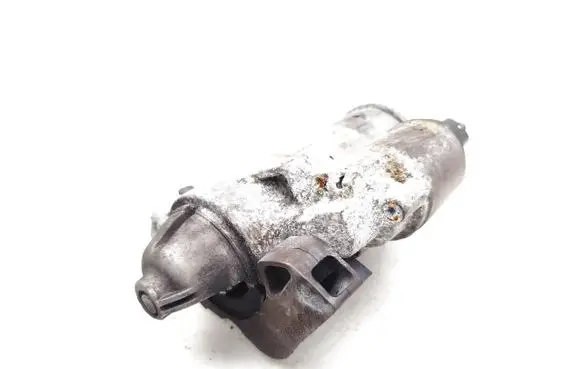 BMW 3 F30 F35 F31 Starter motor 8583451