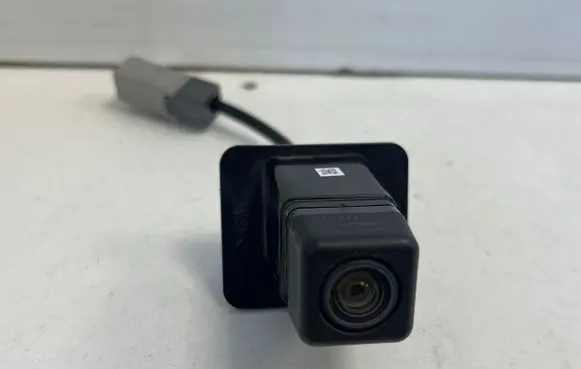 Subaru Outback (BS) Reversing camera 86267AL50A 73C402267 KD7N23RM