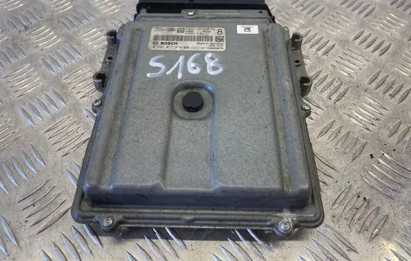Land Rover Discovery 4 - LR4 Engine control unit/module CX2312C520PA 0281017914