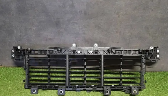 Porsche Cayenne (9Y0 9Y3) Intercooler air channel guide 9Y0806255D