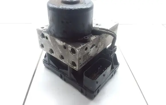 Chrysler PT Cruiser ABS Pump 05033082AD 25094602173