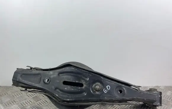 KIA Sorento Rear control arm