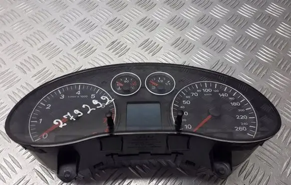 Audi A3 S3 8P Tachometer 8P0920931A