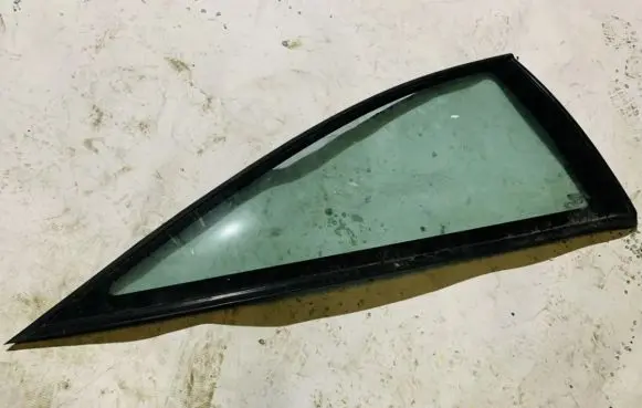 Opel Calibra Rear side window