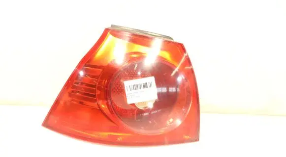 Volkswagen Golf V Rear/tail lights