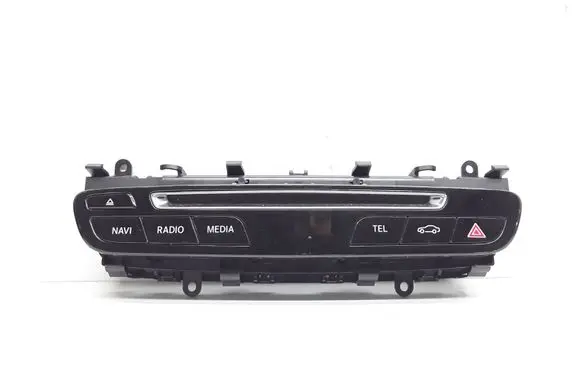 Mercedes-Benz C W205 Head unit multimedia control A2059055201