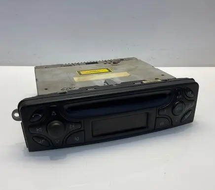 Mercedes-Benz C W203 Radio/CD/DVD/GPS head unit A2038201786 2038201786