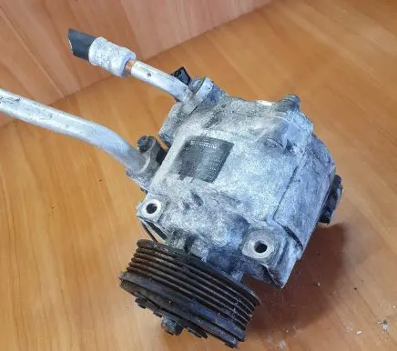 Mitsubishi Outlander Air conditioning (A/C) compressor (pump) 7813A628 AKS200A173J
