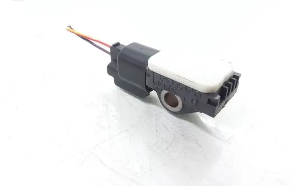 Volvo V70 Airbag deployment crash/impact sensor 31264395