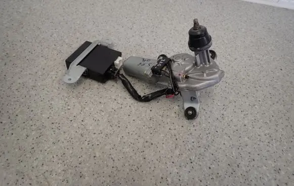 Hyundai Santa Fe Wiper motor