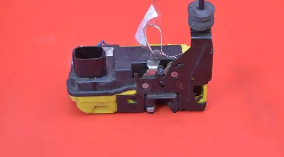 Volvo S60 Front door lock
