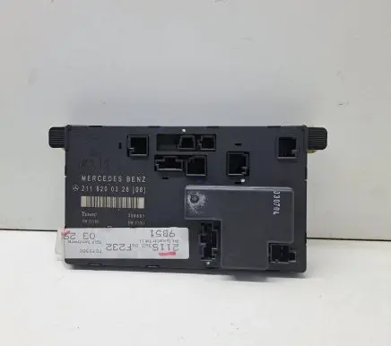 Mercedes-Benz E W211 Door control unit/module 2118200326 356801