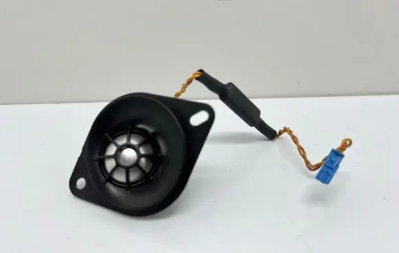 BMW 4 F32 F33 Panel speaker 8907014001 61928910 9226358