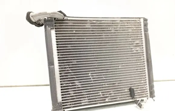 Toyota Auris E180 Air conditioning (A/C) radiator (interior) 
