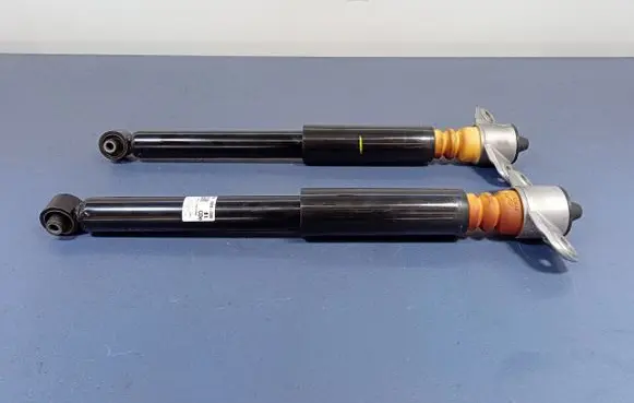 KIA Ceed Rear shock absorber/damper 55300-J7000