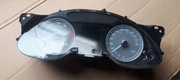 Audi A4 S4 B8 8K Speedometer (instrument cluster)
