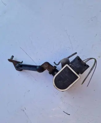 BMW 6 F12 F13 Headlight/headlamp level sensor 37146860843