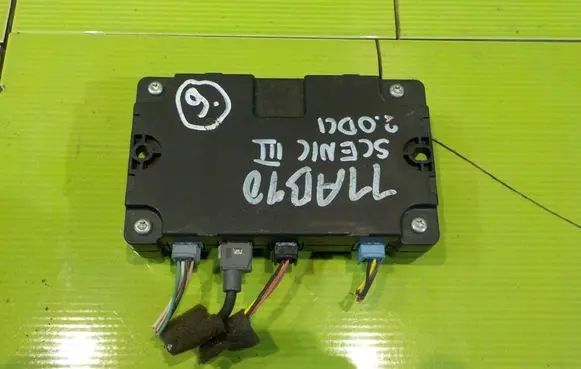Renault Scenic III - Grand scenic III Battery charger (optional) A2C53287104 11AB10 A2C53287703