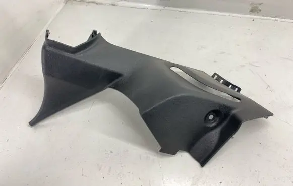 BMW 2 F44 (C) pillar trim 7475574 51497475574