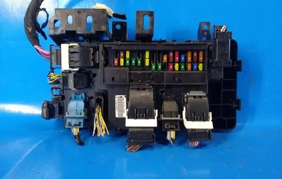 Ford Mustang VI Fuse JR3Z15604B