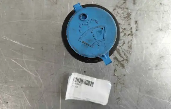Volvo XC60 Window washer liquid tank fill tube 31468137