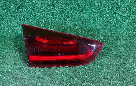 KIA Xceed Tailgate rear/tail lights