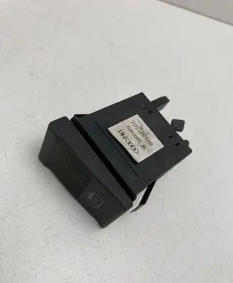 Audi Quattro Windscreen/window heater switch 893941503