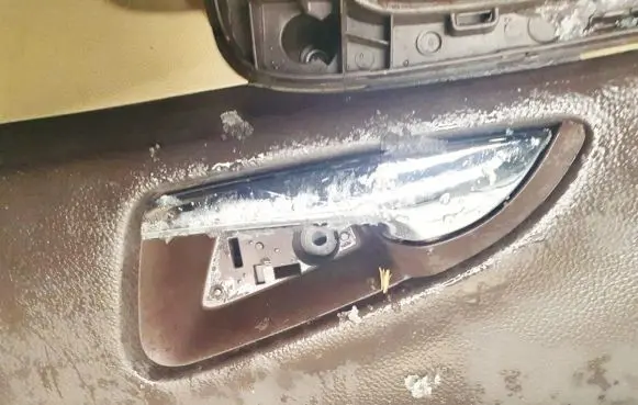Opel Insignia A Rear door interior handle