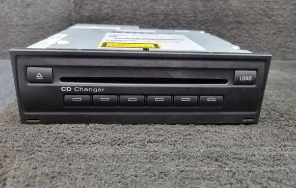Audi A6 S6 C6 4F CD/DVD changer 4E0910110C 4E0035110A