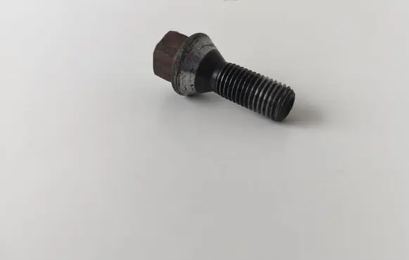 BMW 5 E60 E61 Nuts/bolts 