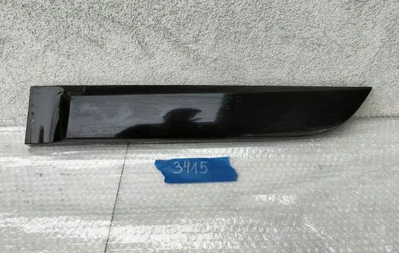 Renault Megane III Front door trim (molding) 828770711