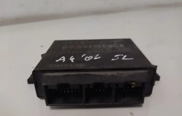 Audi A4 S4 B7 8E 8H Parking PDC control unit/module 8E0919283D