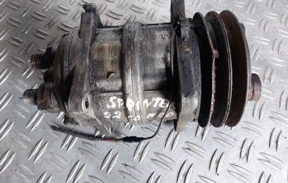 Mercedes-Benz Sprinter W901 W902 W903 W904 Air conditioning (A/C) compressor (pump)