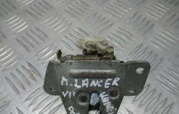 Subaru Legacy Tailgate/trunk/boot lock/catch/latch