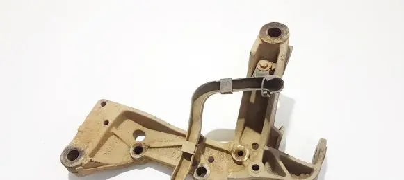 Front lower control arm/wishbone