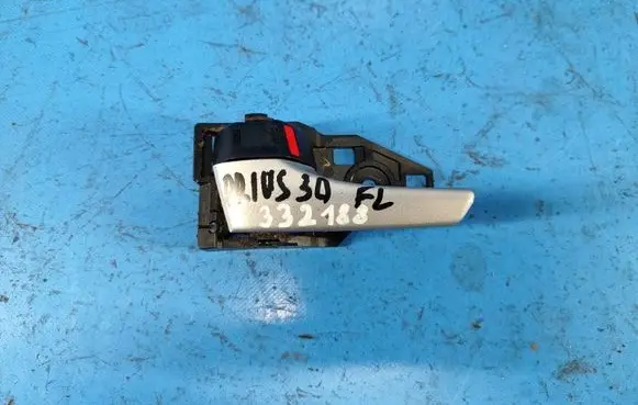 Toyota Prius (XW30) Front door interior handle 6920647040C0