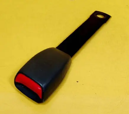 Nissan Maxima Front seatbelt buckle NSB1057