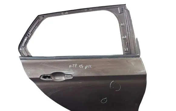 Fiat Tipo Rear door