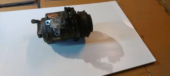 BMW X5 E53 Air conditioning (A/C) compressor (pump) 10S17C