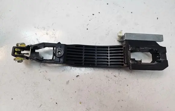 Mazda 6 Rear door exterior handle/bracket 
