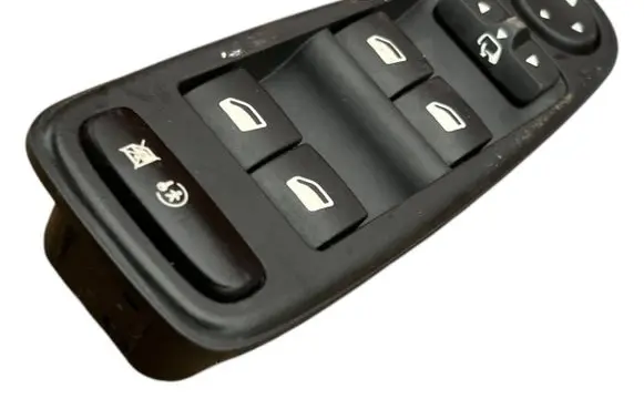 Citroen C4 Grand Picasso Electric window control switch 96639383ZD 101218 00097